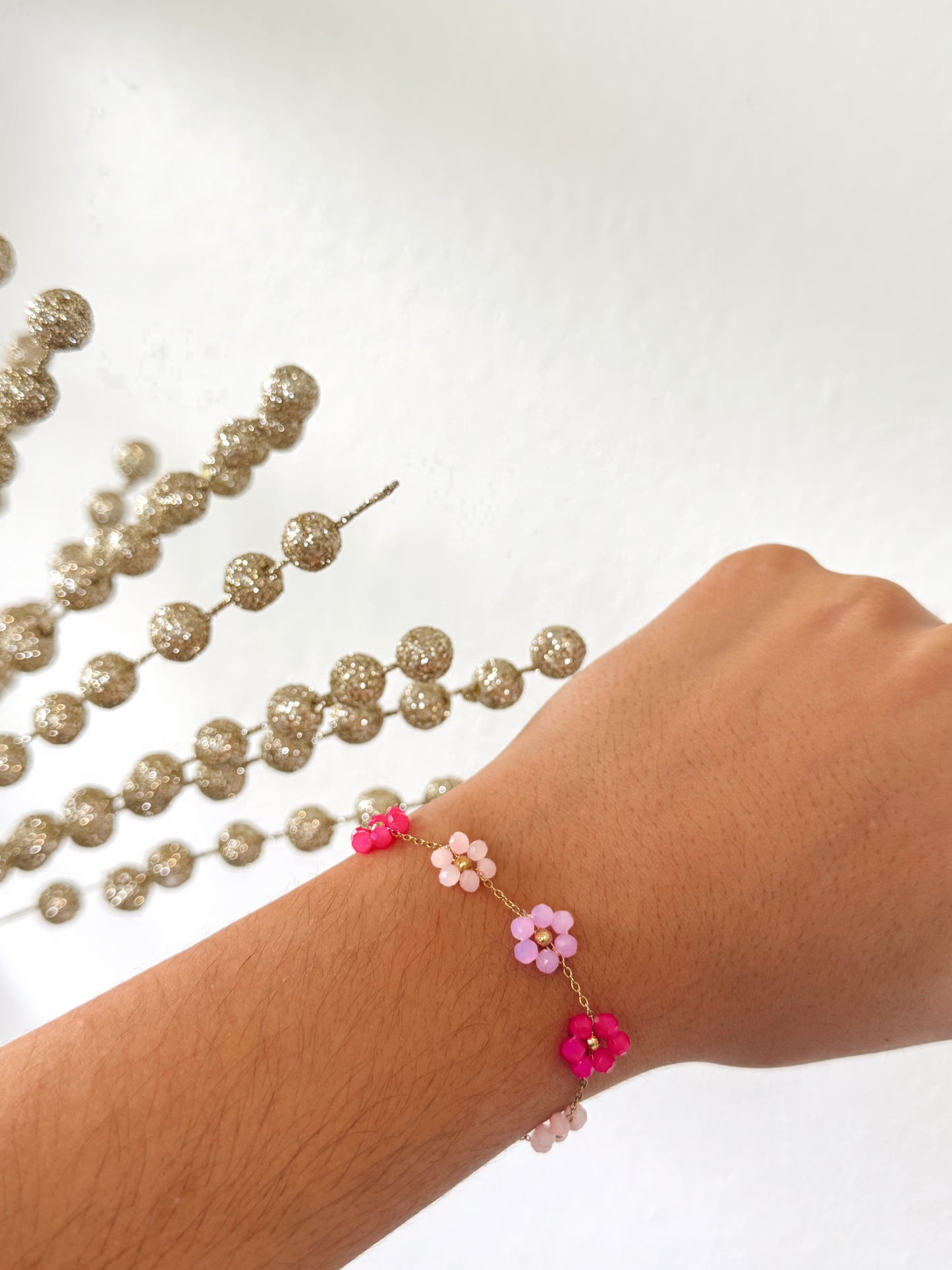 Brazalete- Florecitas- rosa