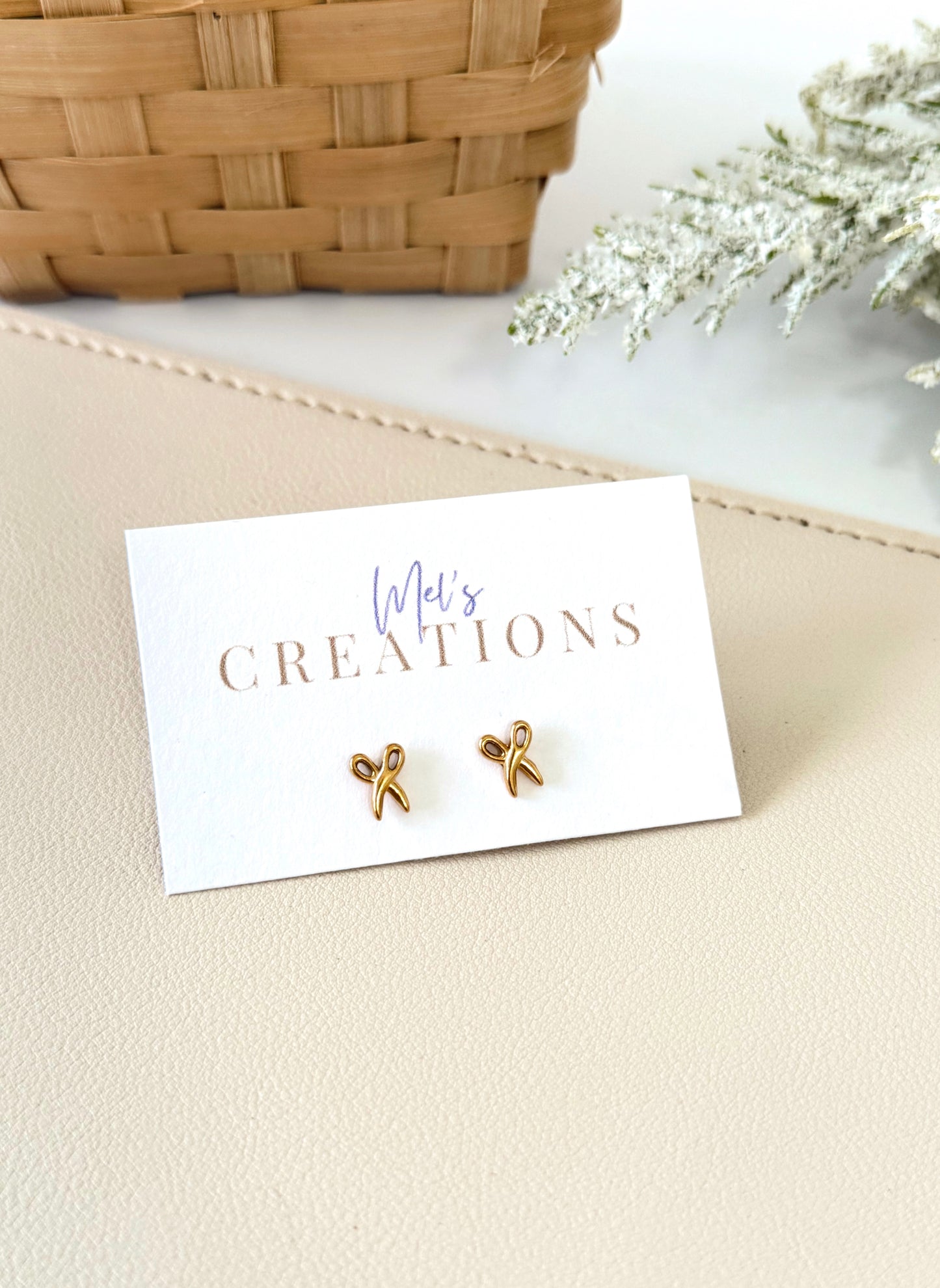 Mini Studs- Tijeras