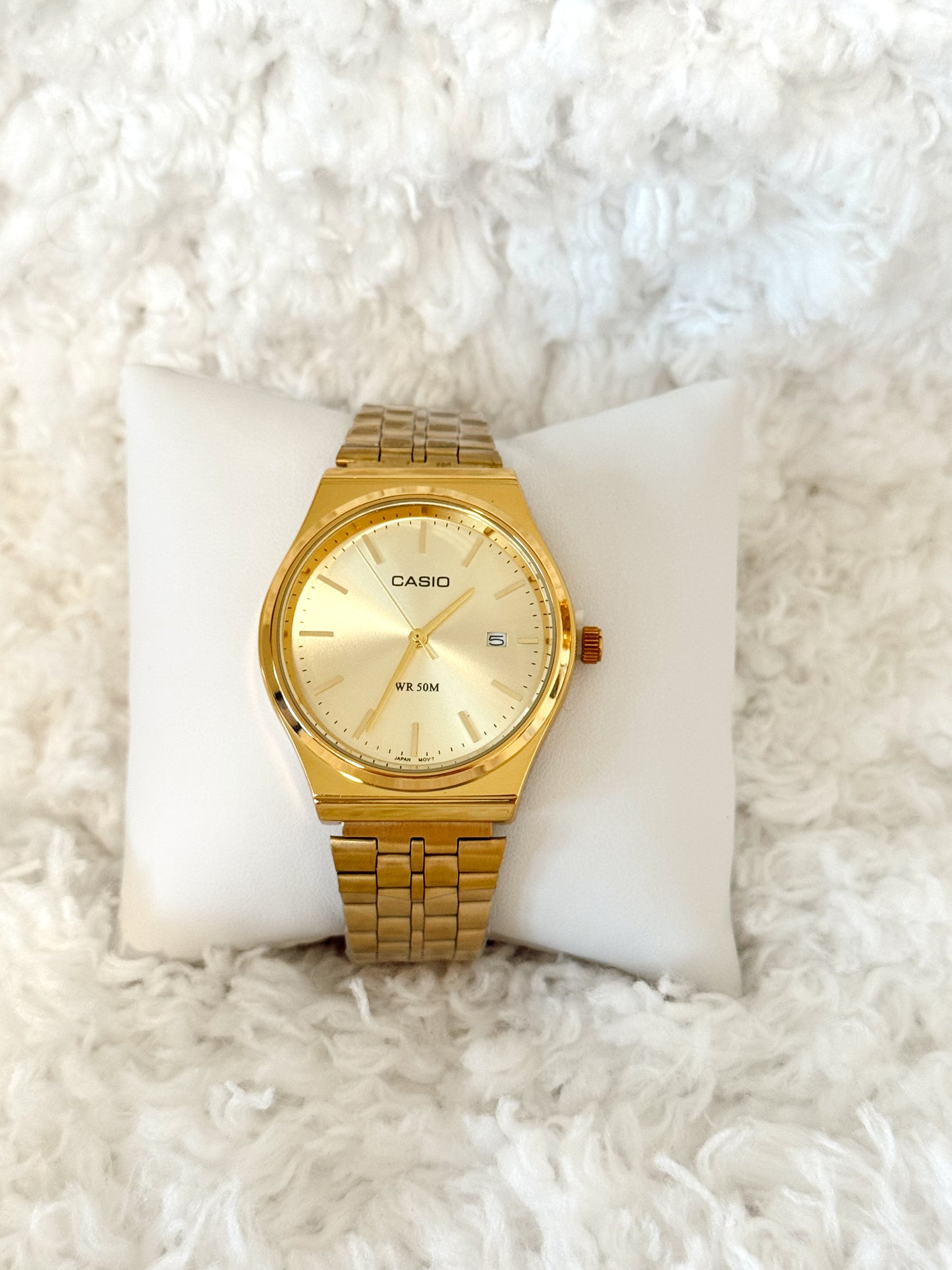 Reloj- Casio- oro