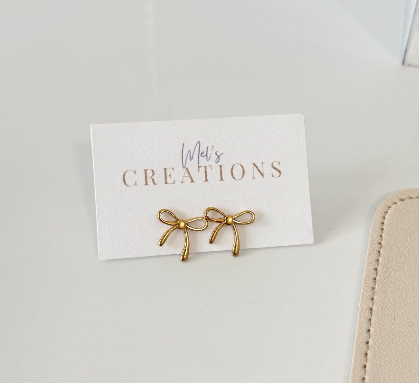 Aretes- Bellamy
