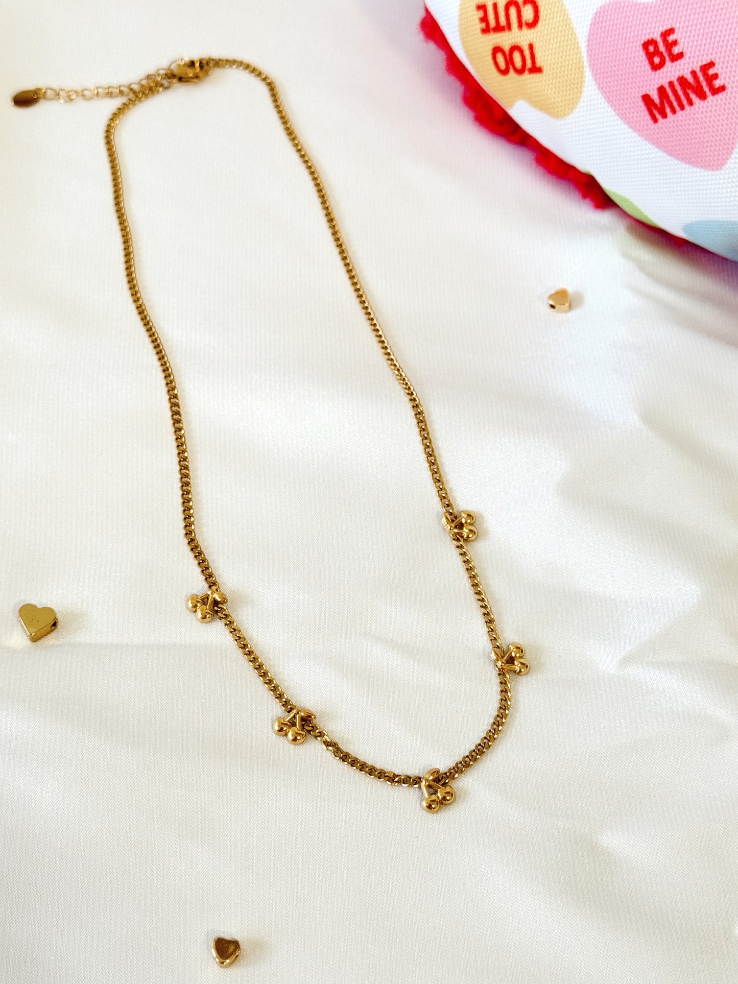 Collar- Golden Cherrys