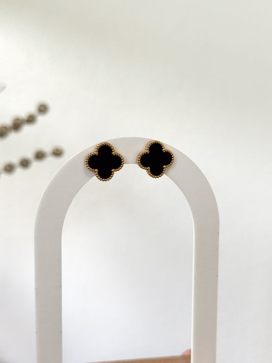 Aretes- Clover- negros