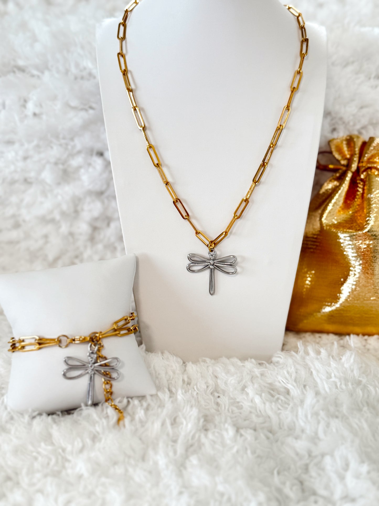 Collar- Libélula- dos tonos