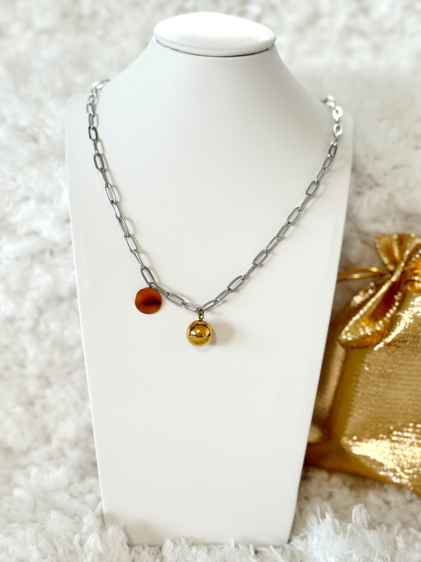 Collar- Carlota- dos tonos