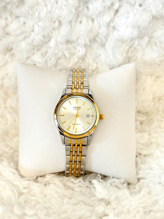 Reloj- Casio- fondo plata