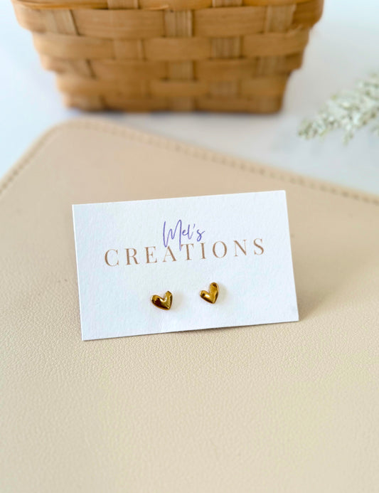 Mini Studs- Corazón Retro